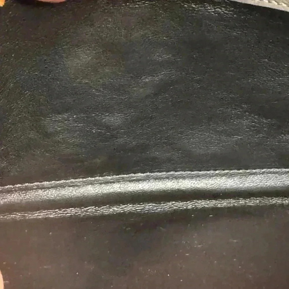 Yves Saint Laurent YSLwalllet on chain wok - Picture 14 of 16